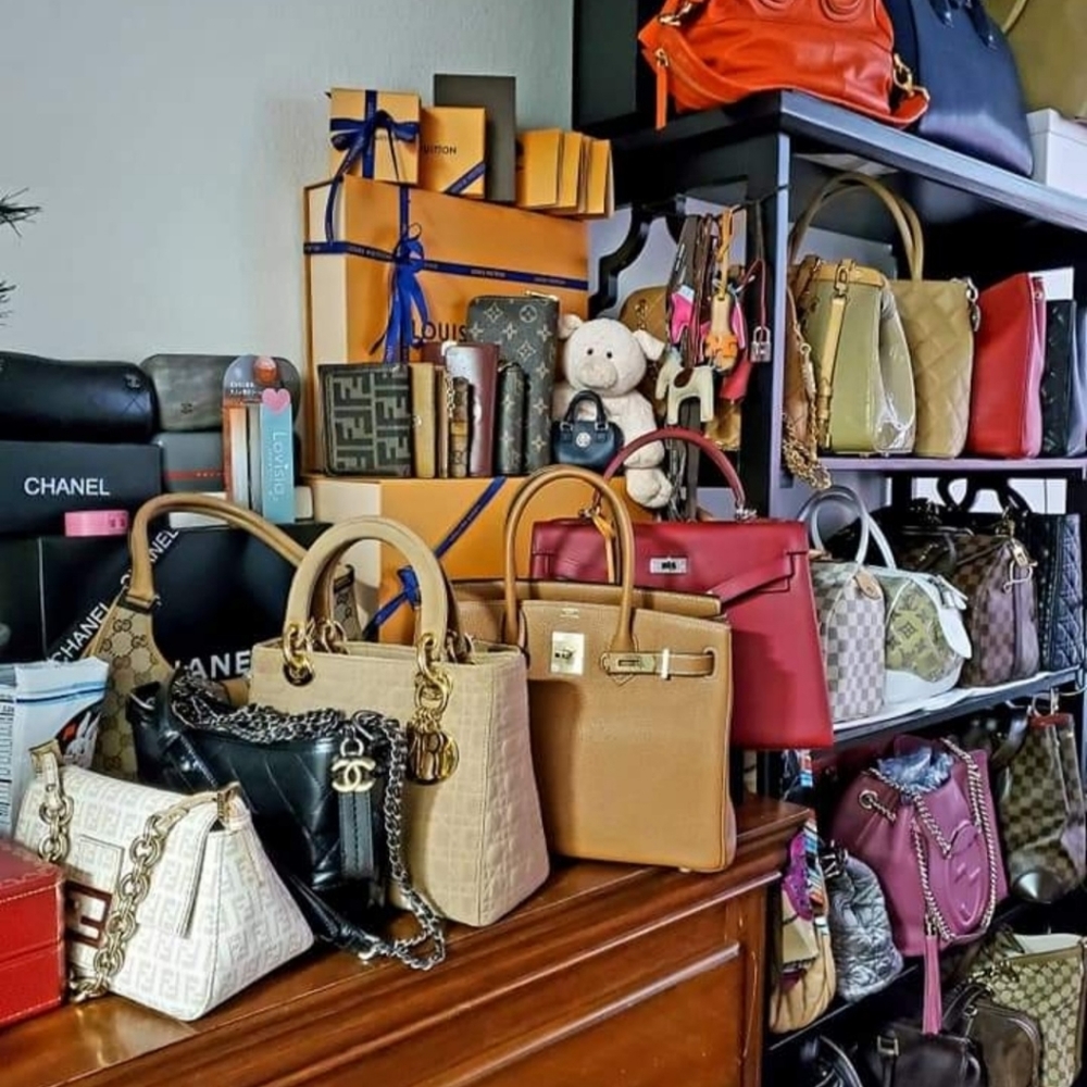 Everything must go....